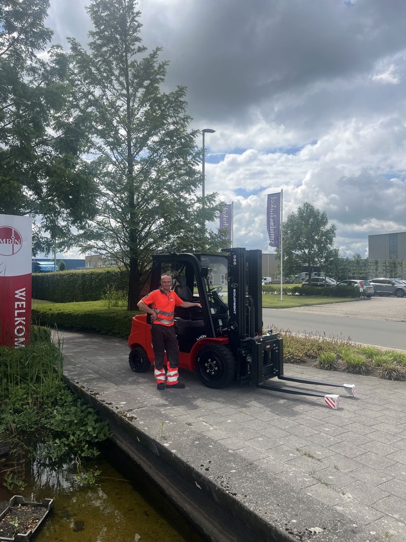 Elektrische Heftruck Met Vork