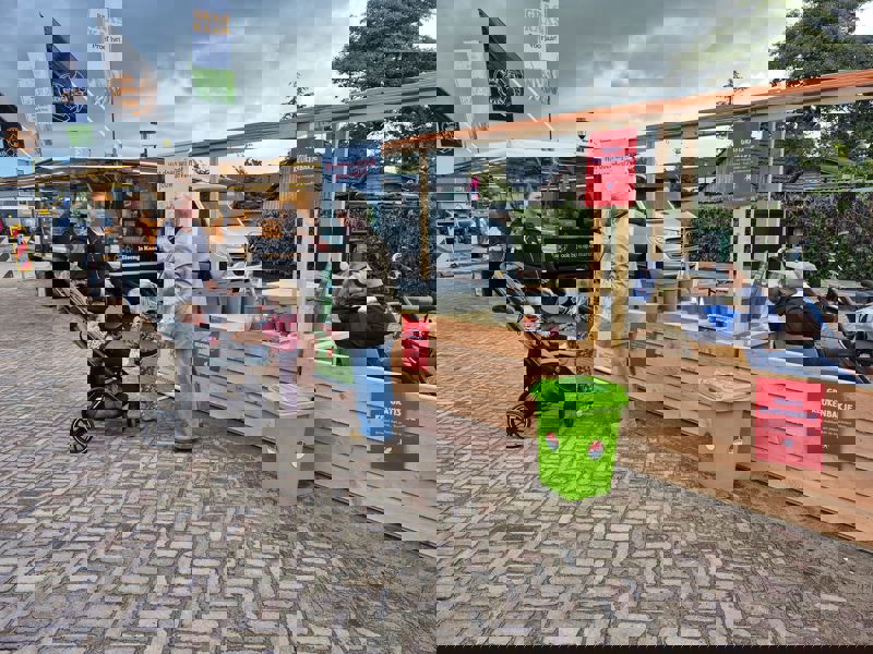 Omrin En Gemeente Weststellingwerf Op Markt Noordwolde