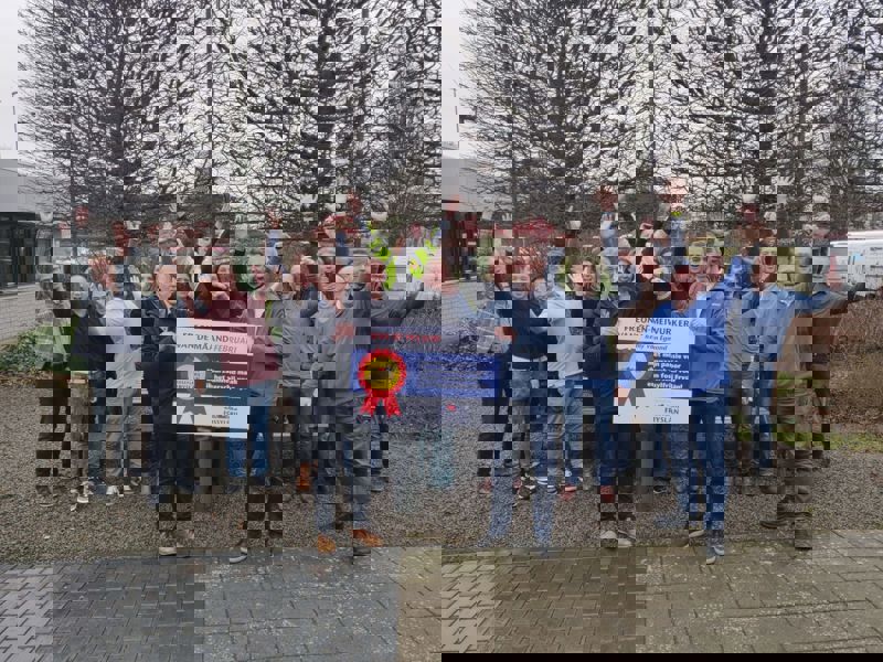 Aaf213ae 44F4 4273 A396 2Cd7b3e616d6 (1)